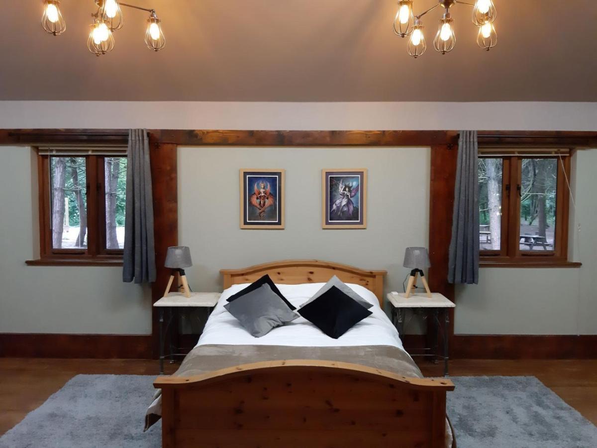 Wyldwood Lodge 치들 외부 사진