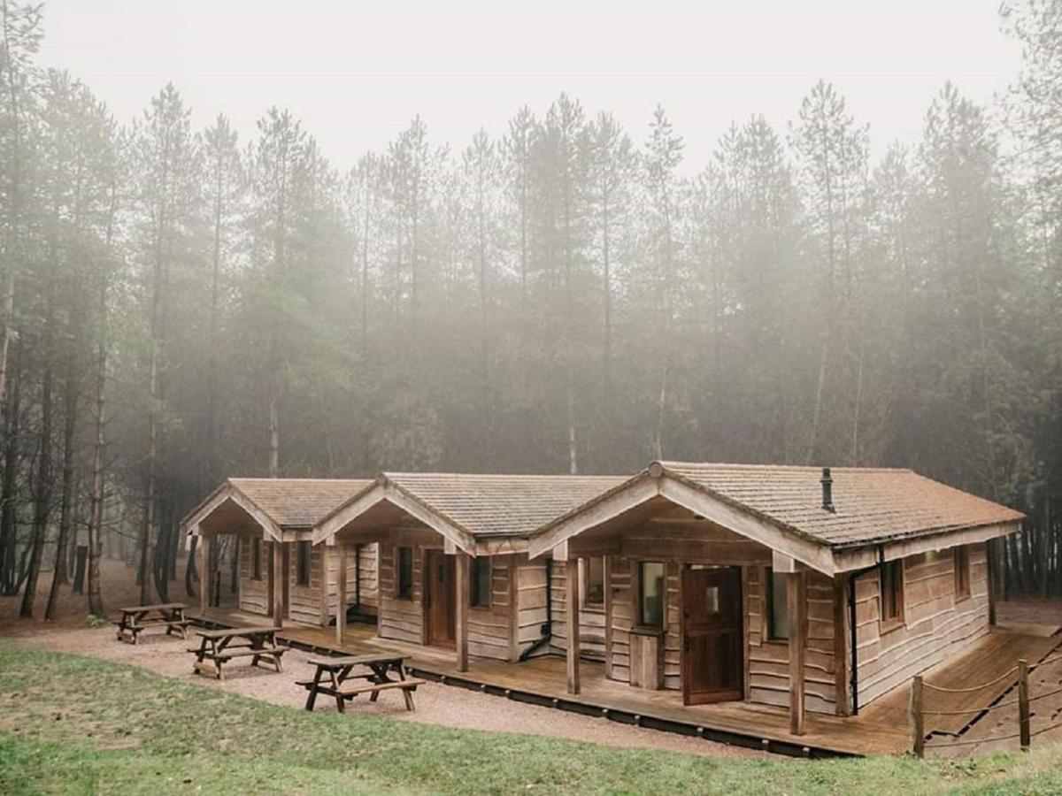 Wyldwood Lodge 치들 외부 사진