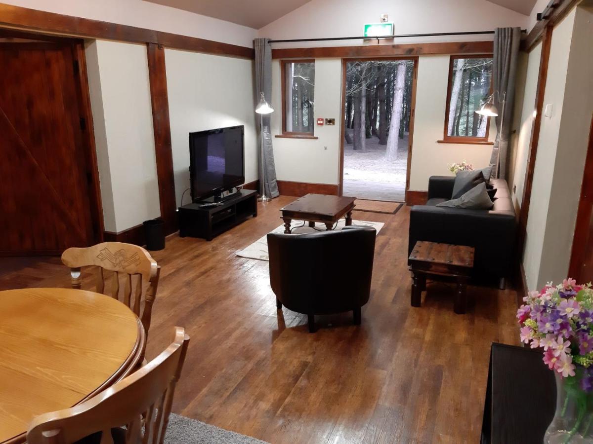 Wyldwood Lodge 치들 외부 사진